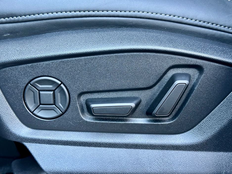 2025 Audi Q7 - image 10
