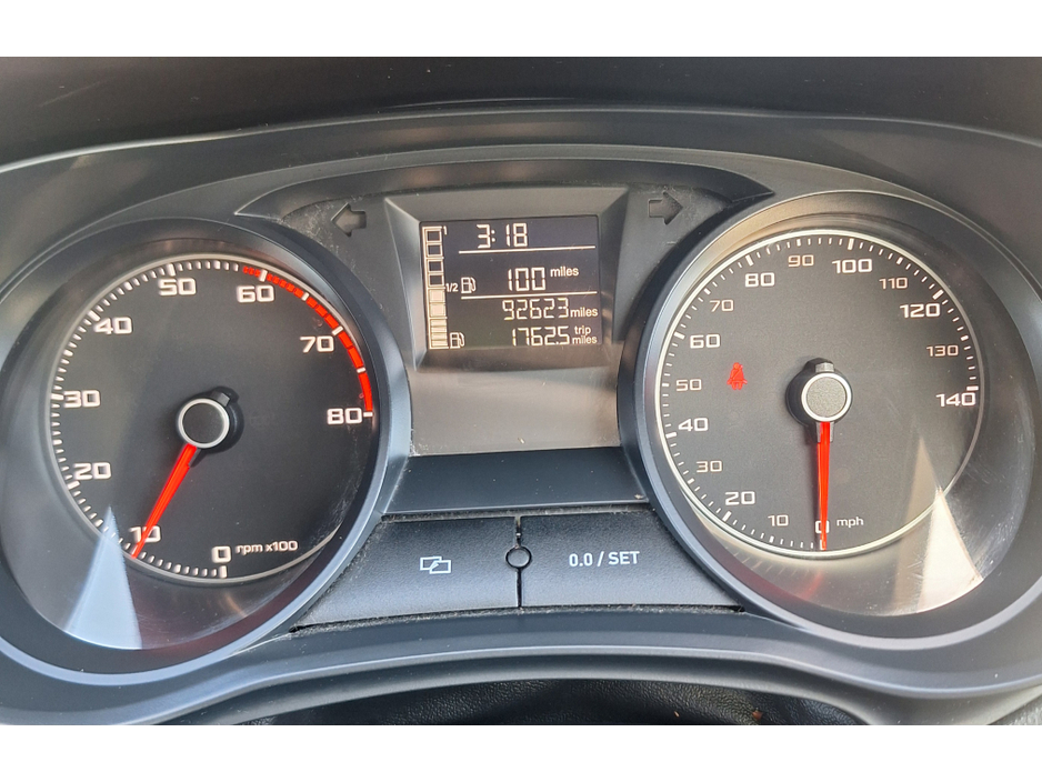 2013 SEAT Ibiza - image 6