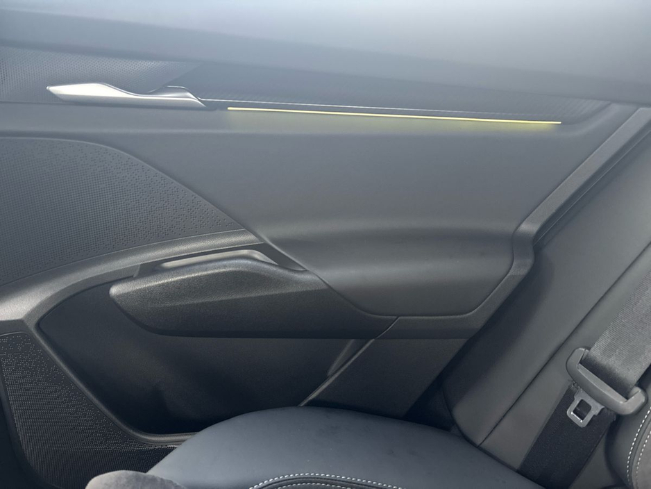 2025 Skoda Elroq - image 11