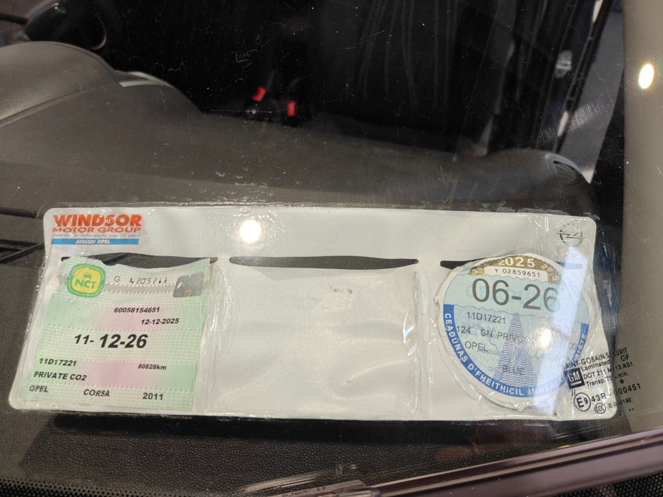 2011 Opel Corsa - image 12