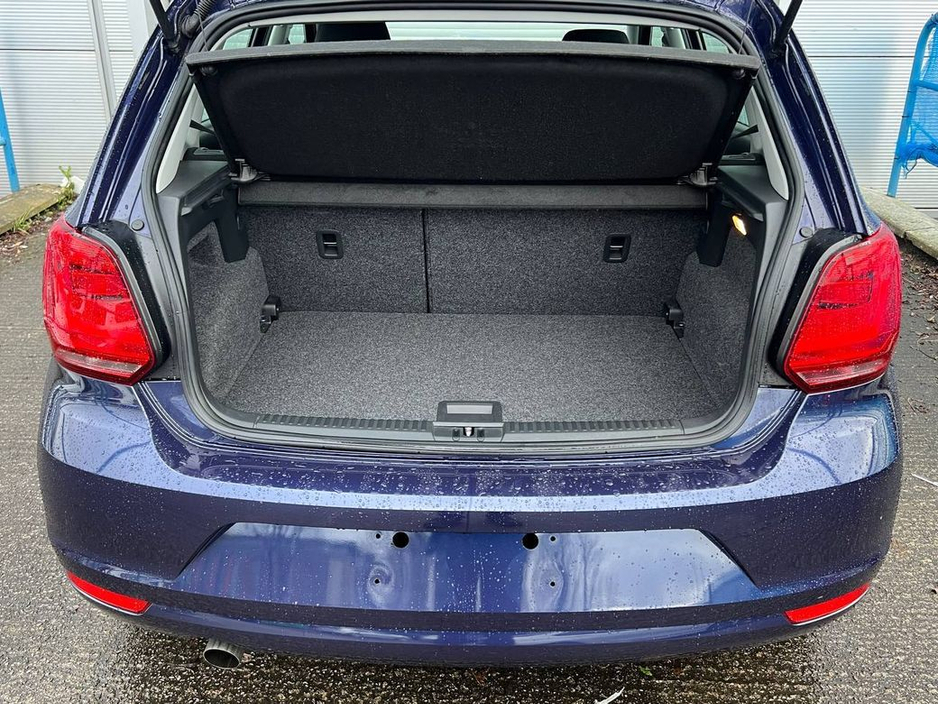 2016 Volkswagen Polo ALLSTAR EDITION 1.2 TSI AUTO // FULL SERVICE HISTORY // DIAMOND CUT ALLOYS // REVERSE CAMERA €13,900