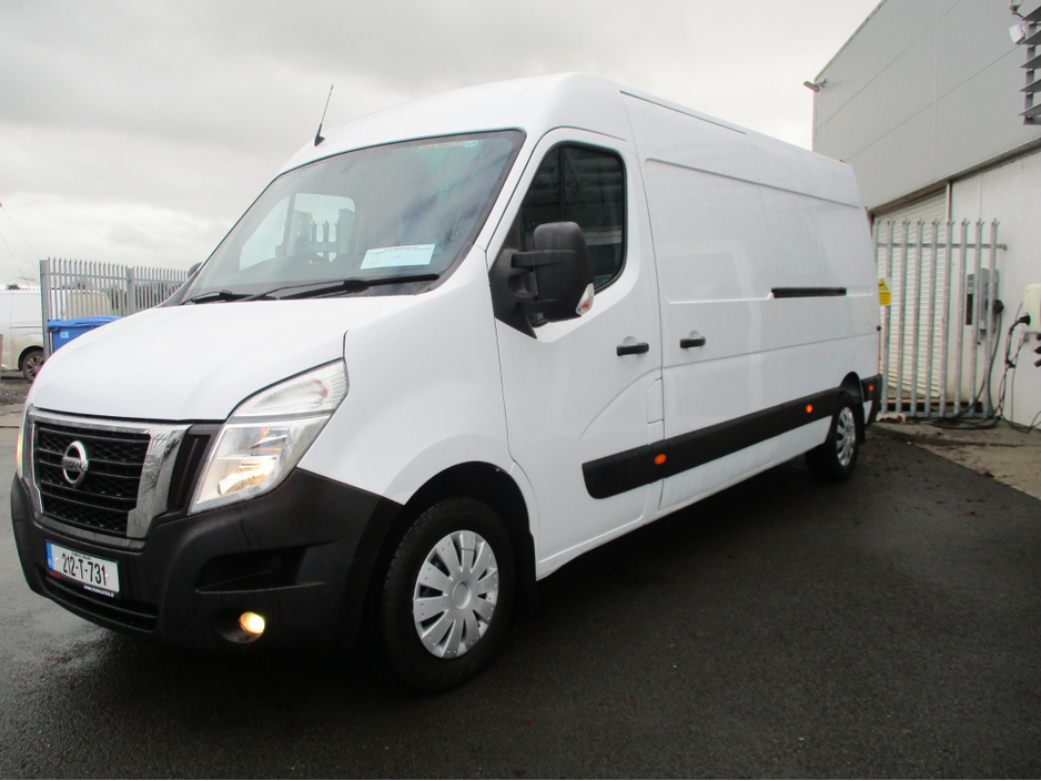 2021 Nissan NV400 - image 7