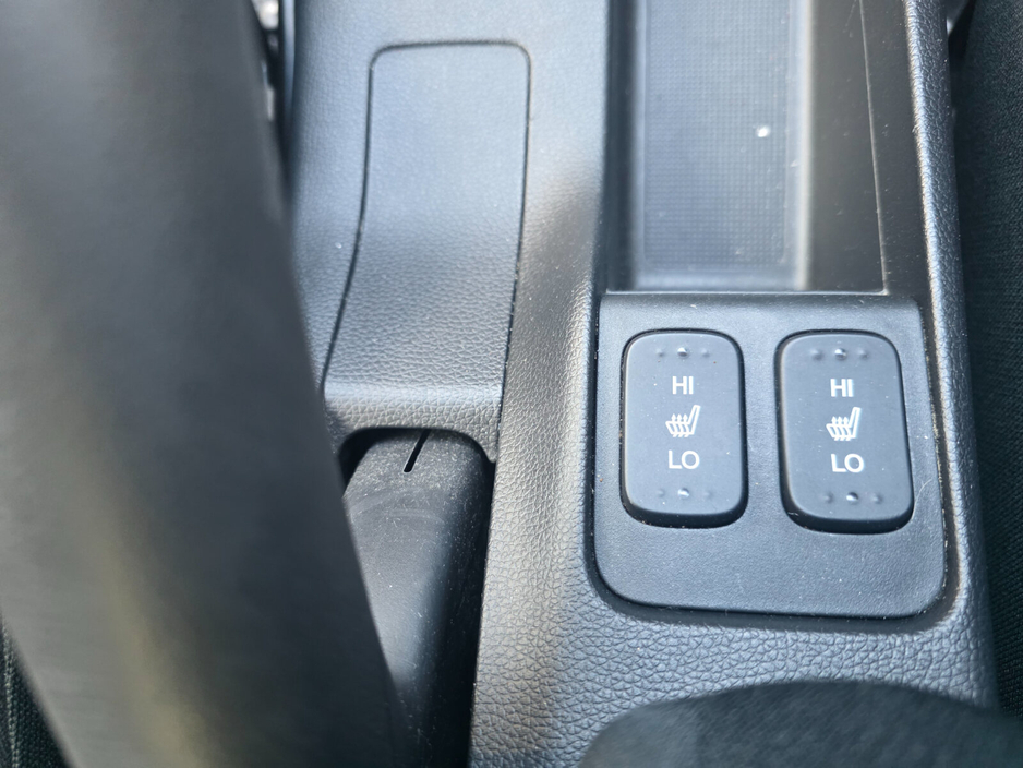 2017 Honda Fit - image 17