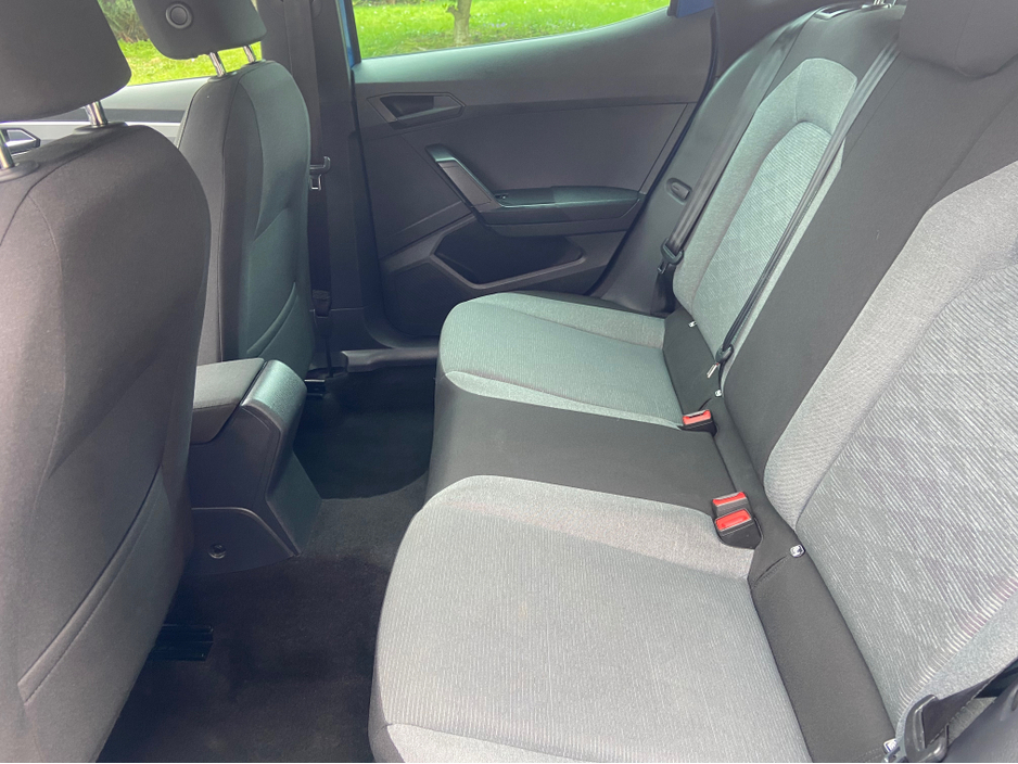 2023 SEAT Ibiza - image 3