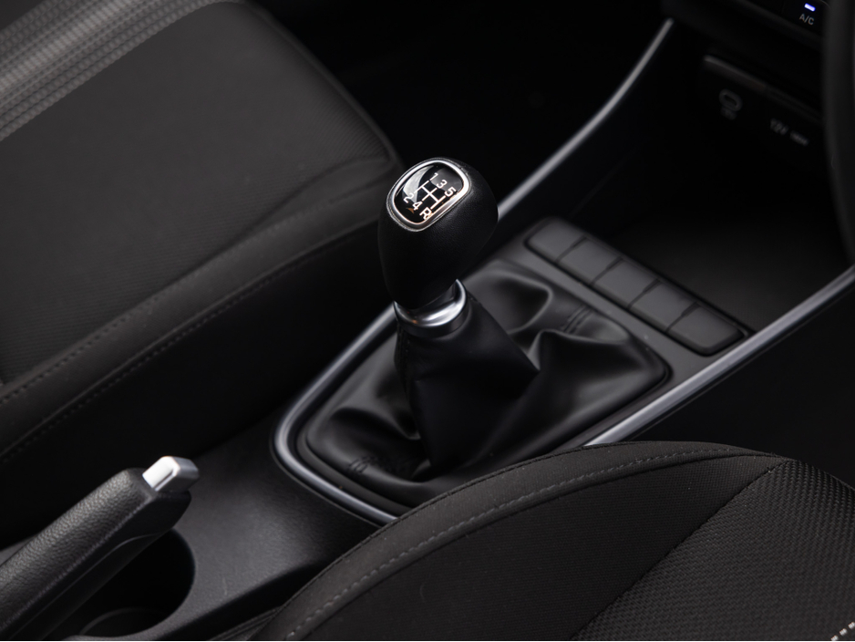 2024 Hyundai i20 PETROL 5DR €20,950