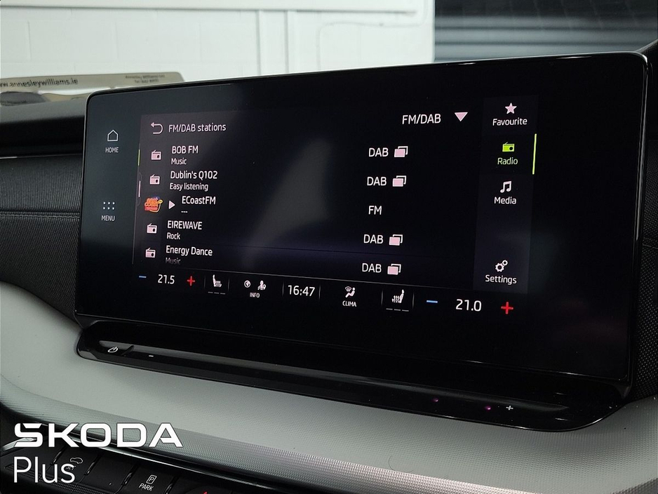 2024 Skoda Octavia - image 16