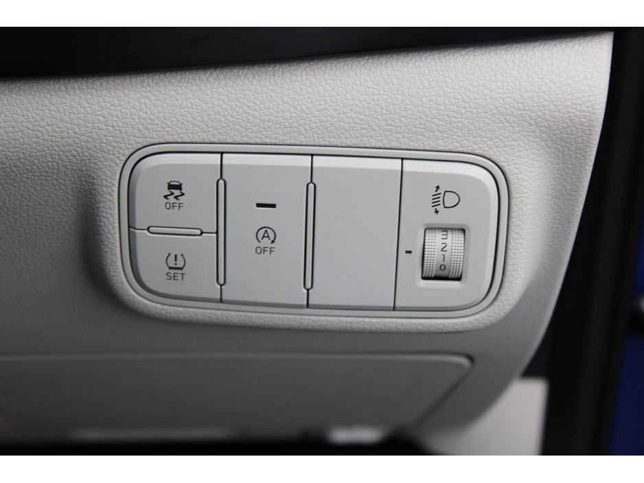 2023 Hyundai i20 - image 24