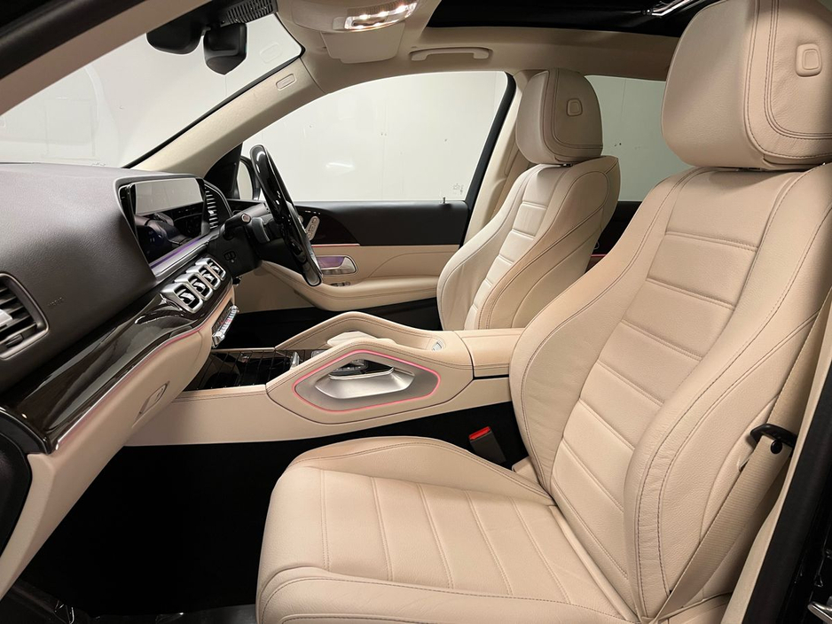 2024 Mercedes-Benz GLE Class 350de AMG 4Matic - 20 Inch Alloys - Reversing Camera - Panoramic Sunroof - Side Steps - Ambient Lighting - Sat Nav - Electric Heated Seats - Apple CarPlay/Android Auto - €98,950 or €99,900 with Supaga €98,950