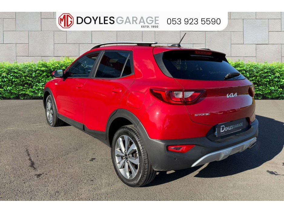 2023 Kia Stonic - image 5