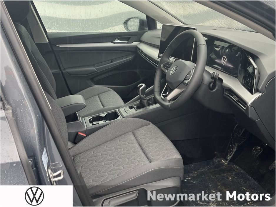 2026 Volkswagen Golf - image 7