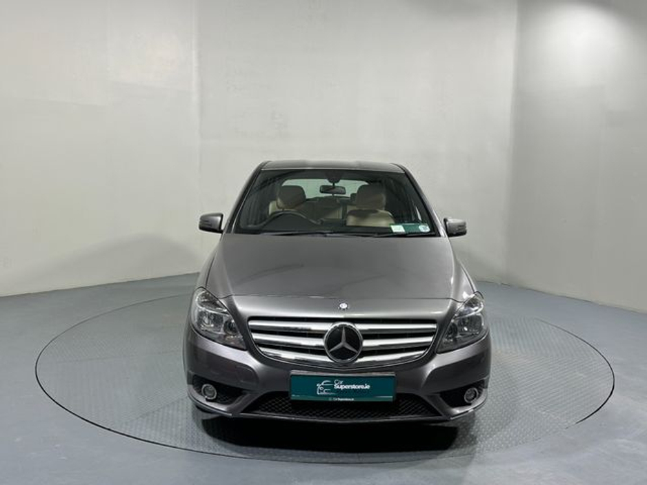 2013 Mercedes-Benz B Class B 180 CDi €10,800