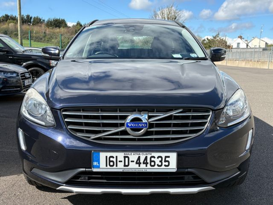 2016 Volvo XC60 - image 2