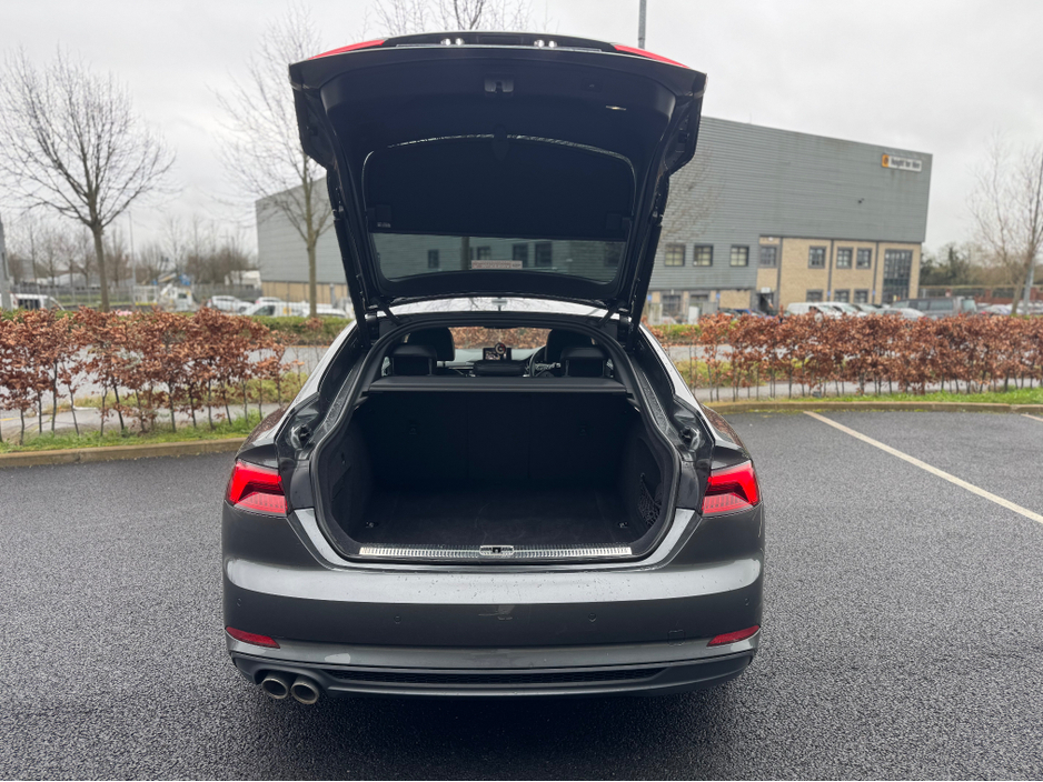 2017 Audi A5 - image 9