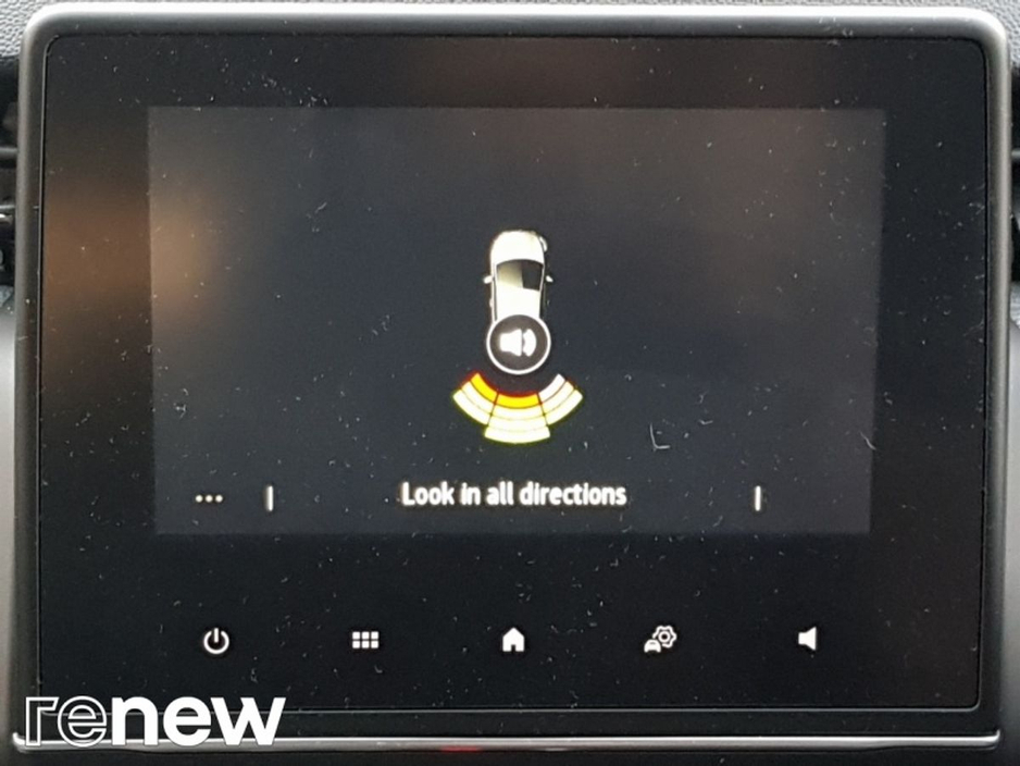 2025 Renault Clio TCe 90 DFull Evolution €23,900