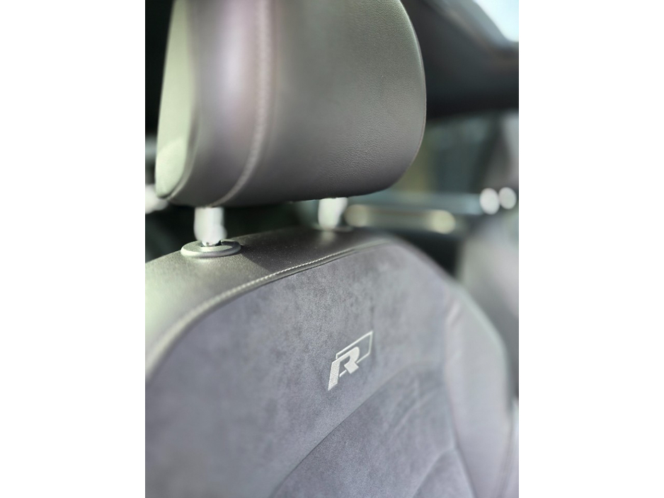 2018 Volkswagen Arteon - image 23