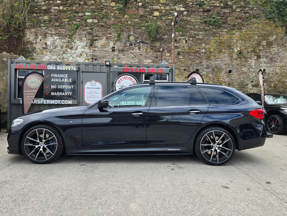 2017 BMW 5 Series - image 5