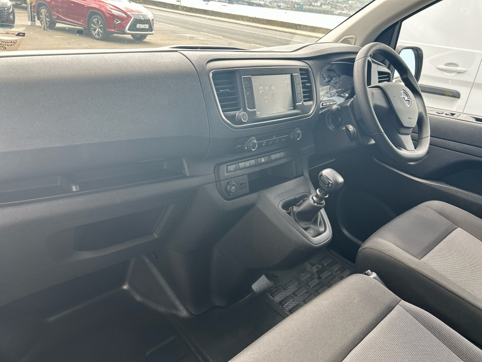 2024 Opel Vivaro L2H1-1.5 100PS-DIE-6SP €22,950