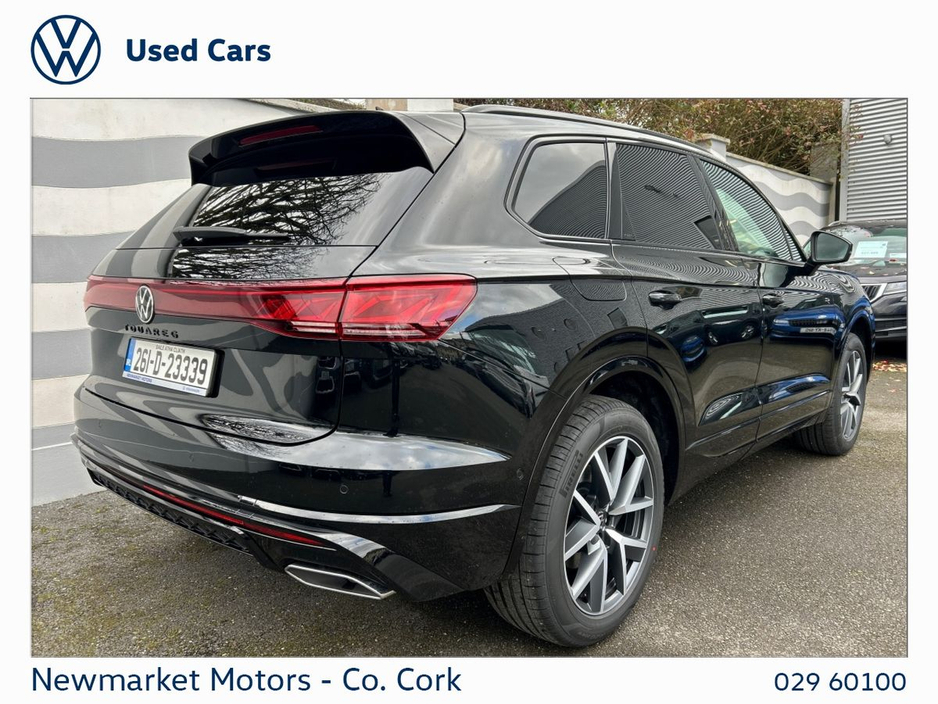 2026 Volkswagen Touareg - image 13