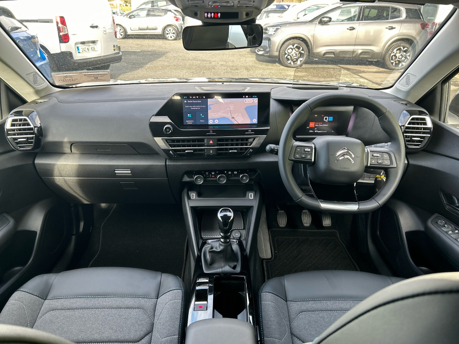 2025 Citroen C4 PLUS PURETECH 130 MY42 €29,950