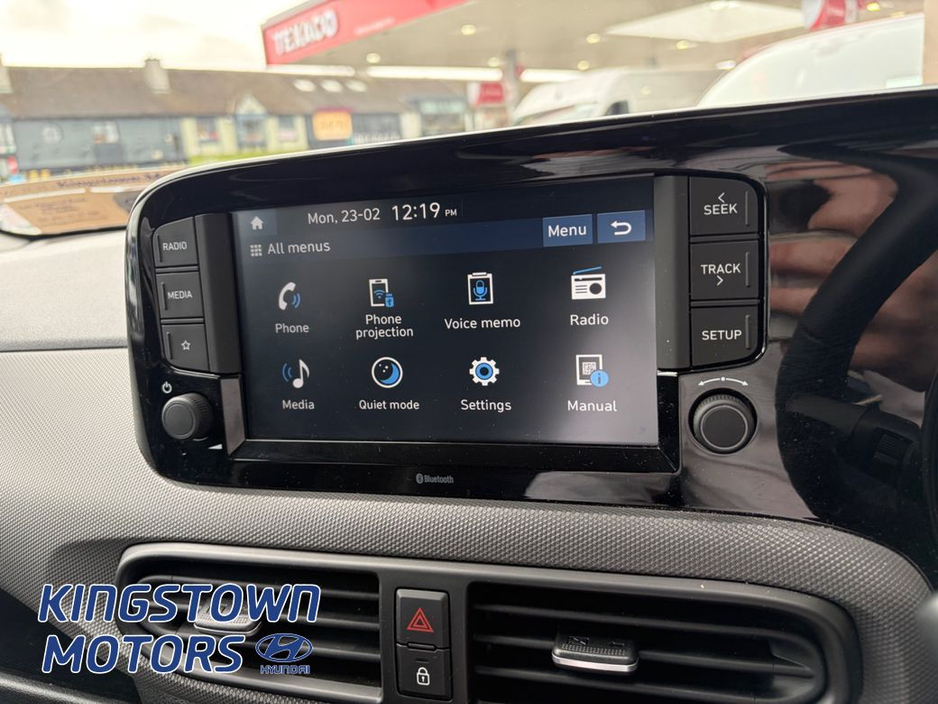 2024 Hyundai i10 - image 16