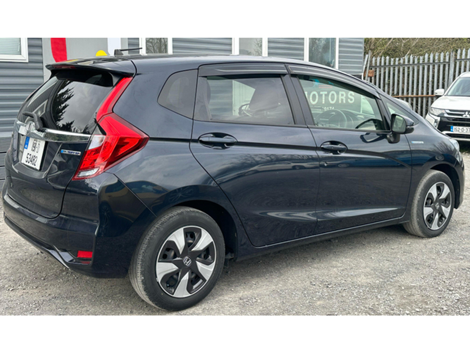 2019 Honda Fit 1.5L Petrol-Hybrid Automatic €12,250