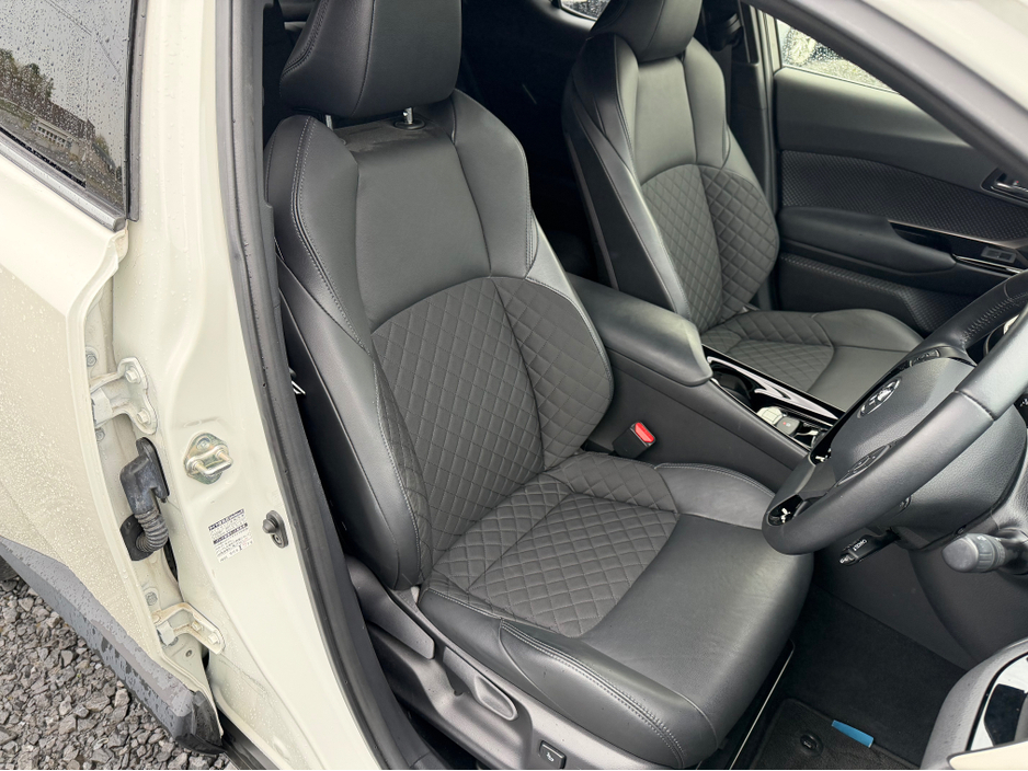 2021 Toyota C-HR - image 22