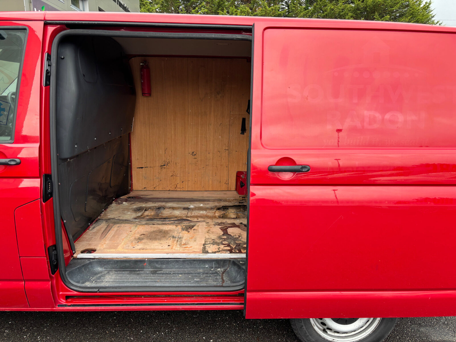 2021 Volkswagen Transporter  €14,595