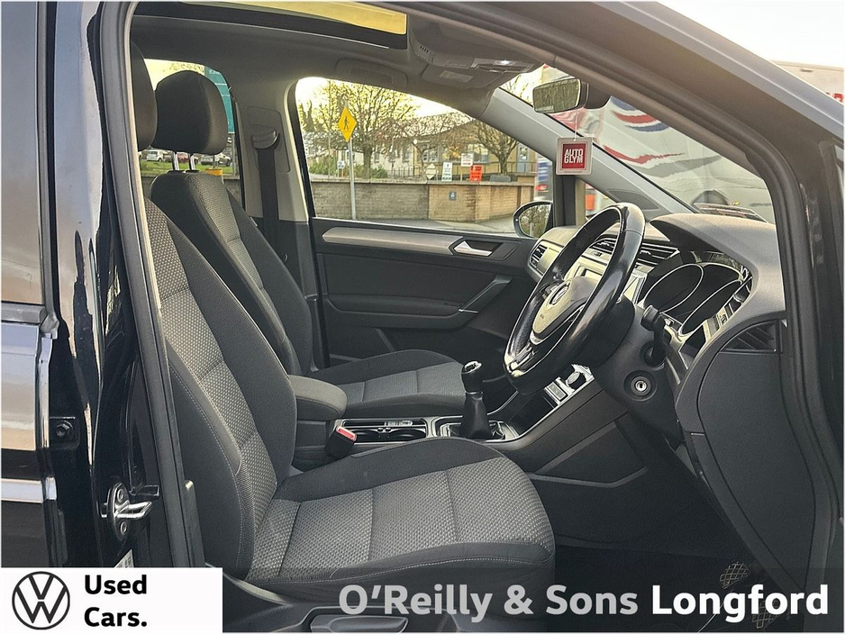 2016 Volkswagen Touran - image 16