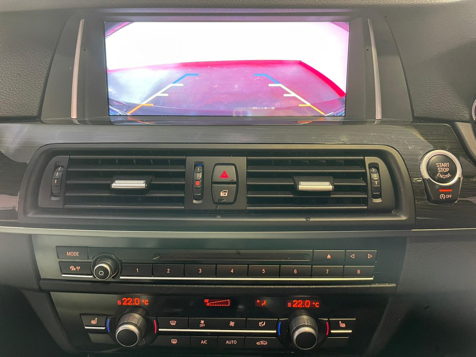 2016 BMW 5 Series - image 13