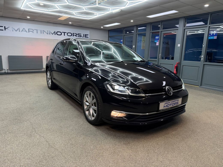 2018 Volkswagen Golf - image 8