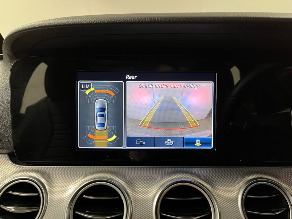 2017 Mercedes-Benz E Class 220d Avantgarde - 17 Inch Alloys - Reversing Camera - Panoramic Sunroof - Ambient Lighting - Sat Nav - Climate Control - Electric Heated Memory Seats - Keyless Start - Auto Lights/Wipers