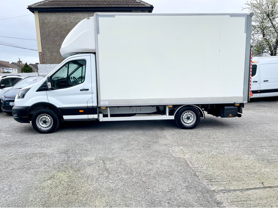 2023 Ford Transit - image 32