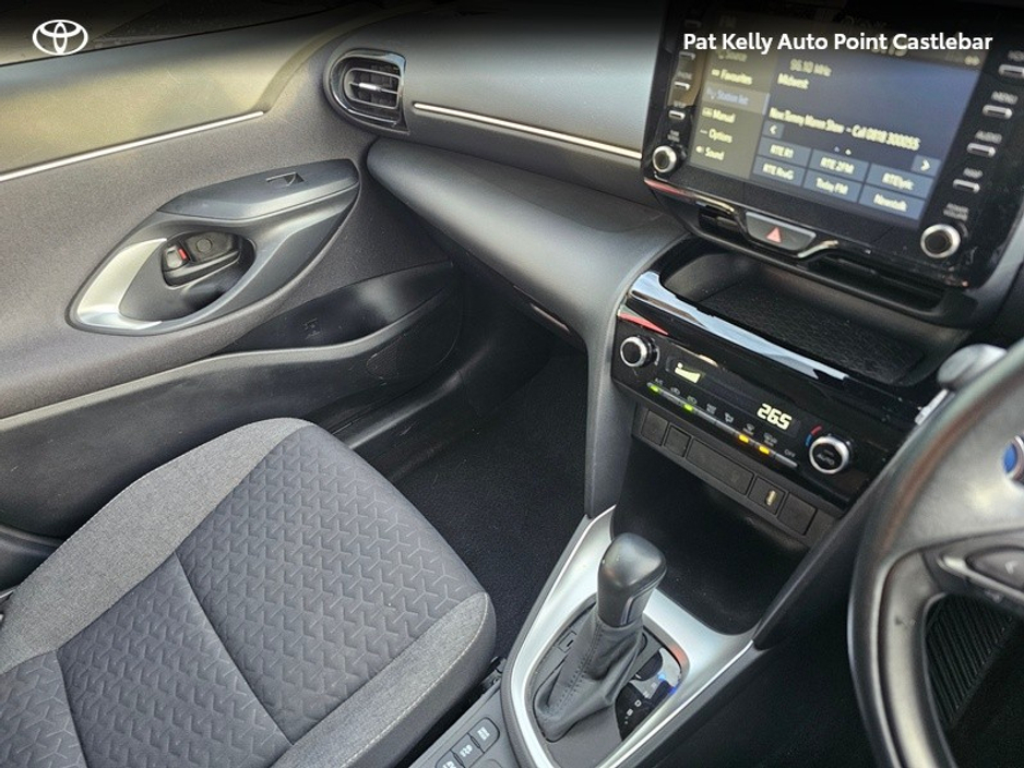 2023 Toyota Yaris Cross YARIS CROSS LUNA €27,900