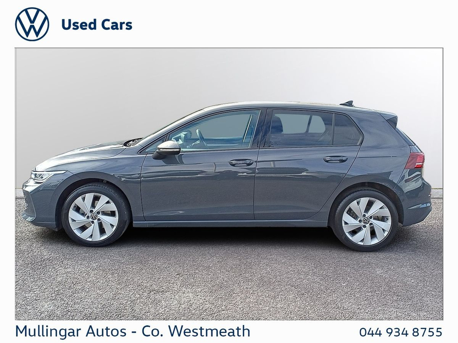 2025 Volkswagen Golf - image 6