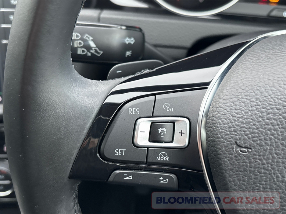 2013 Volkswagen Golf 1.4 AUTO , HIGHLINE // LOW MILEAGE €11,950