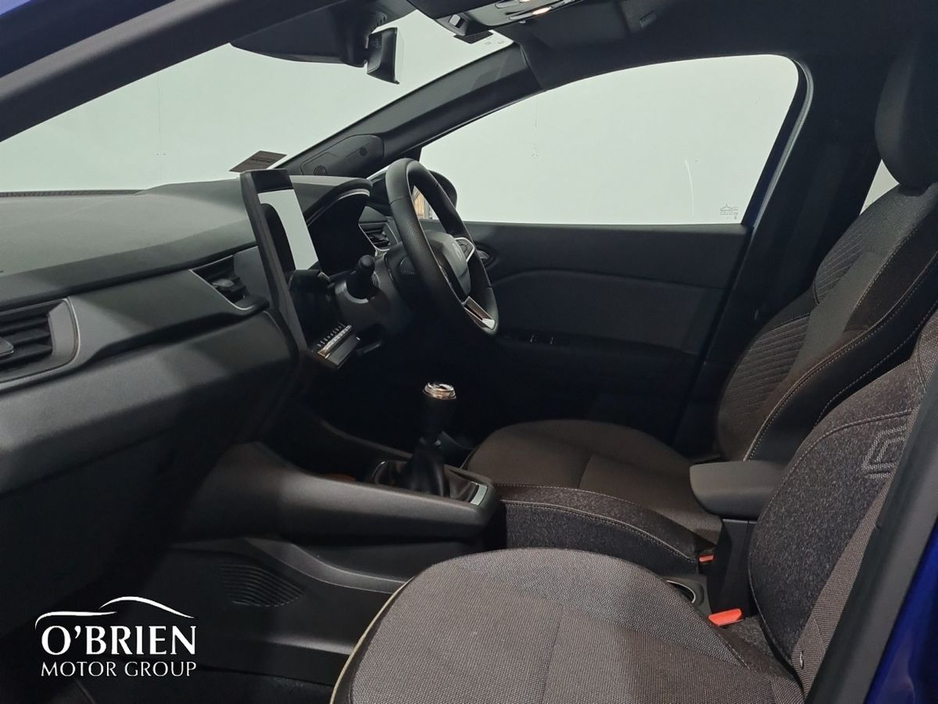 2025 Renault Symbioz - image 5