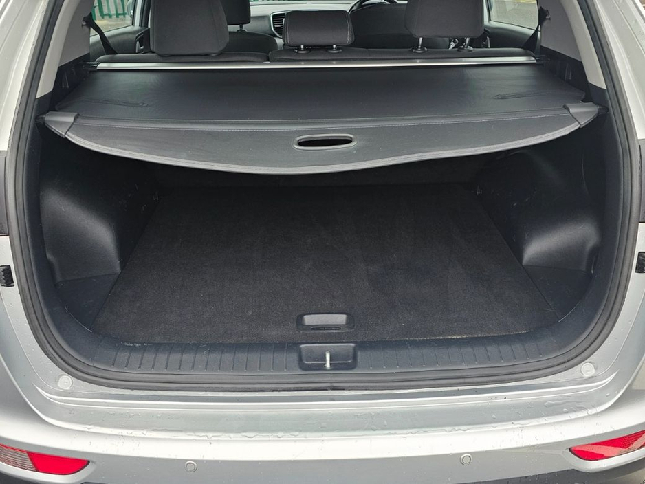 2017 Kia Sportage - image 12