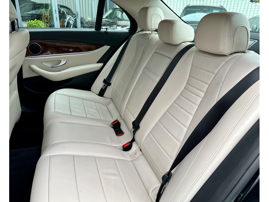 2017 Mercedes-Benz E Class - image 9