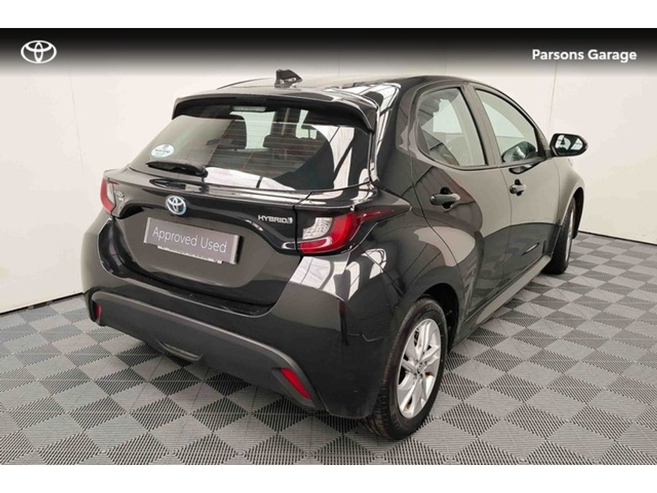 2023 Toyota Yaris  €21,995