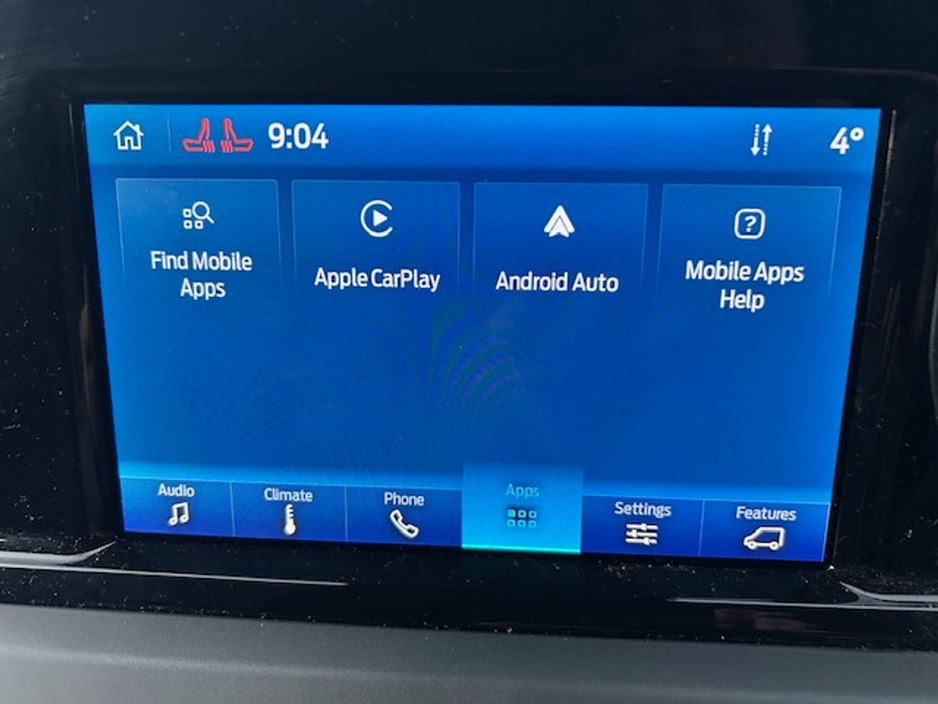 2024 Ford Transit Courier - image 15