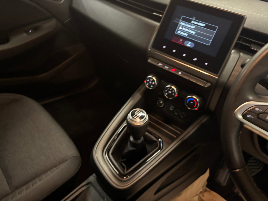 2022 Renault Clio DYNAMIQUE TCE 90 MY21.5 5 5DR €13,999