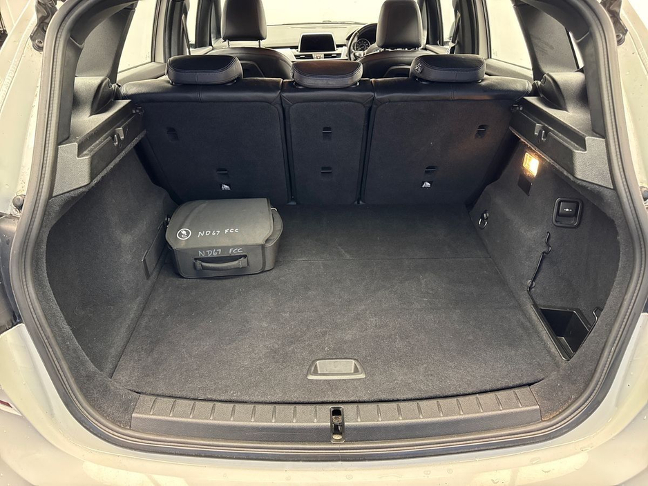 2018 BMW 2 Series - image 9