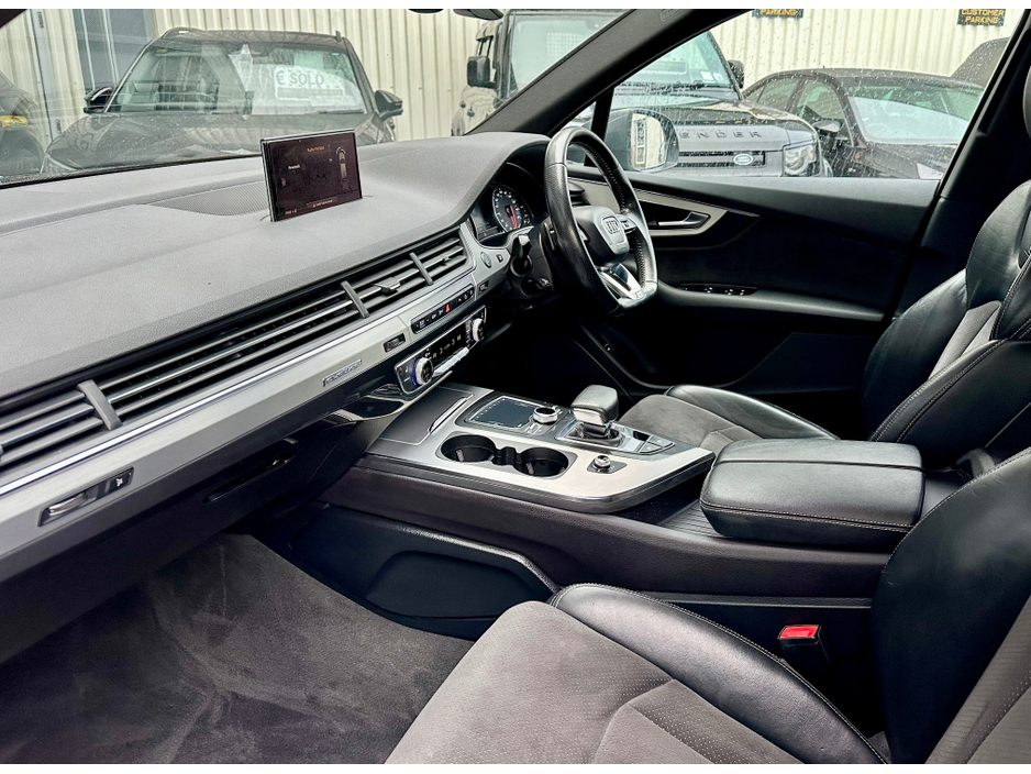 2017 Audi Q7 3.0 TDI S LINE QUATTRO 268BHP €35,950