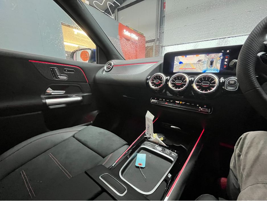 2025 Mercedes-Benz EQA - image 18