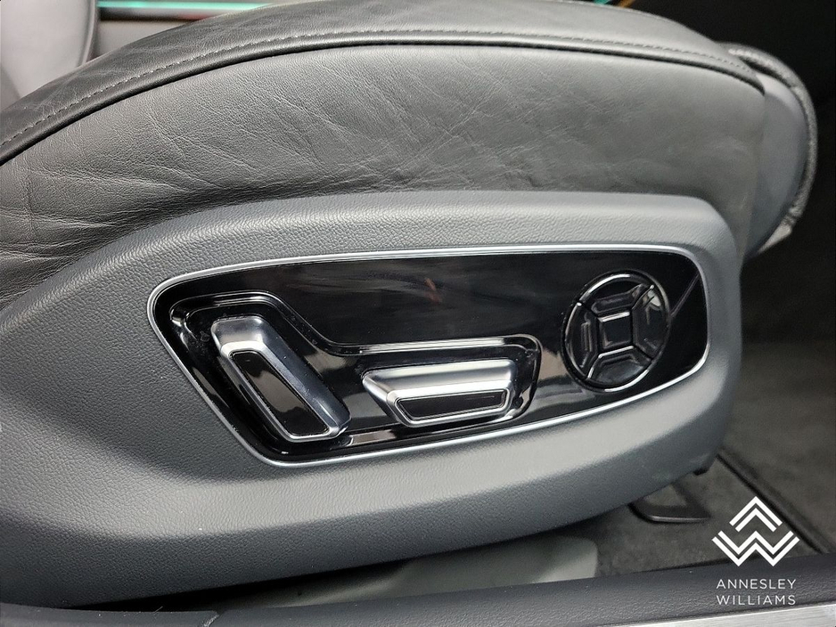 2024 Audi A8 - image 24