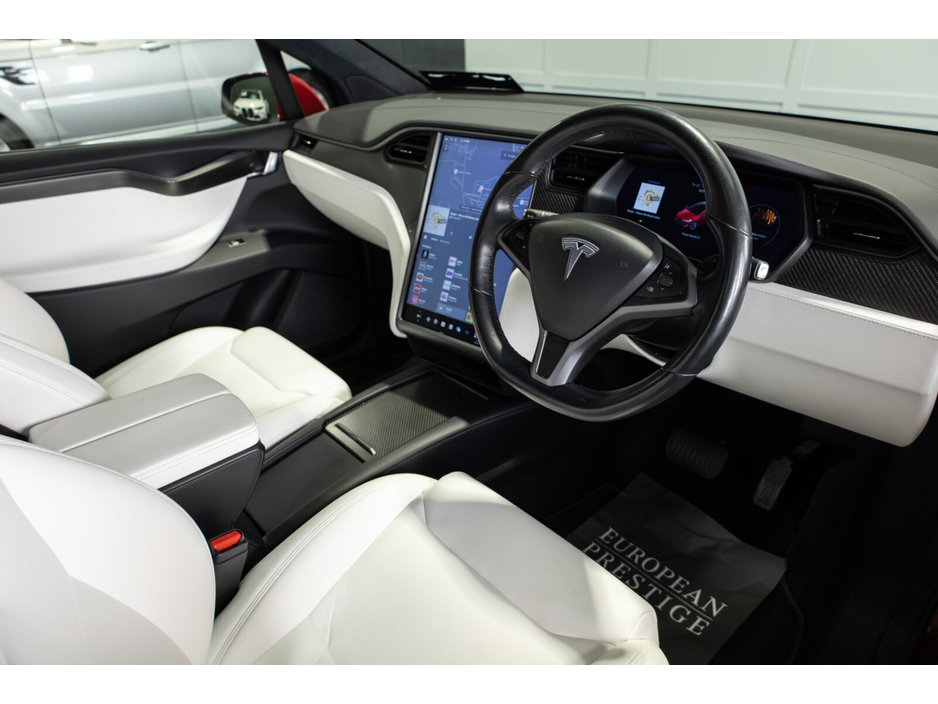 2019 Tesla Model X - image 8