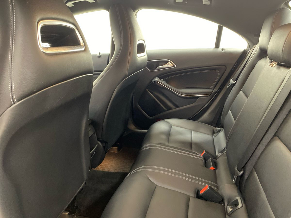 2019 Mercedes-Benz CLA Class - image 4