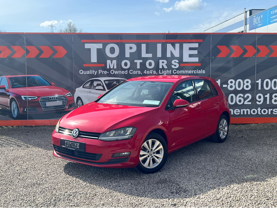 2015 Volkswagen Golf - image 2