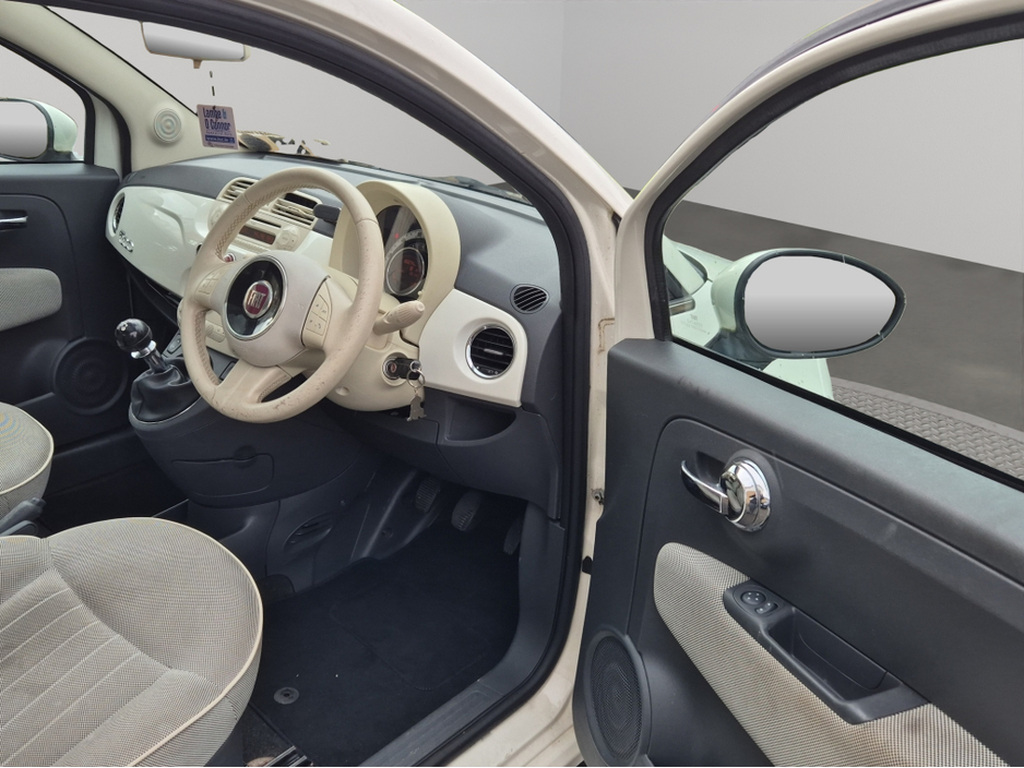 2013 Fiat 500 - image 7