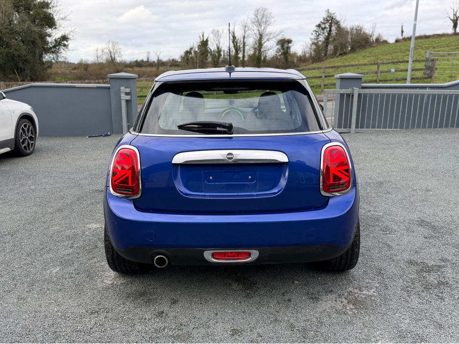 2019 MINI Hatch - image 5